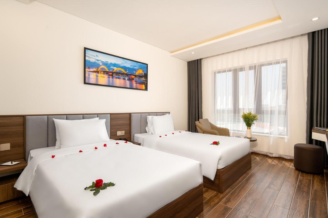 होटल Tan Phuong Nam & 3*